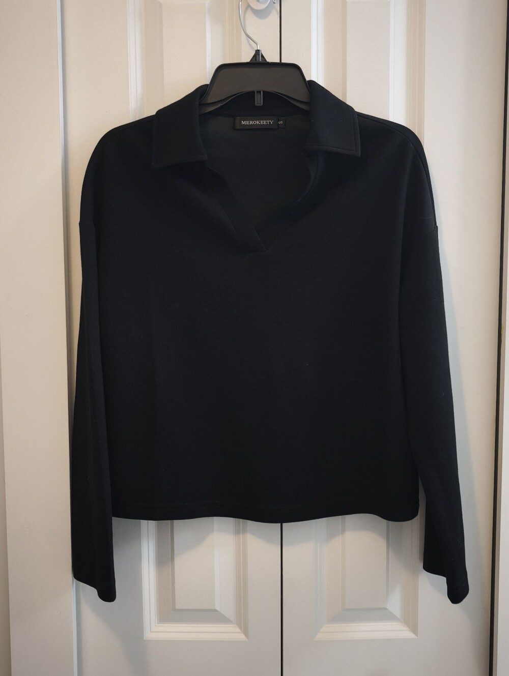 Merokeety Black V-Neck Collared Long Sleeve Top Size S